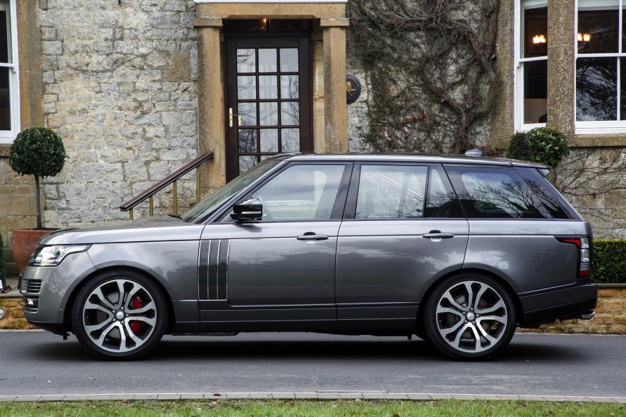  Land Rover Range Rover SVAutobiography Dynamic 2016 года  (фото 2 из 35)